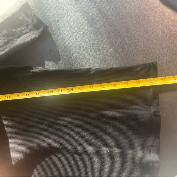 2 longline, ribbed quarter sleeve Sundance tops XS - Picture 4 of 7